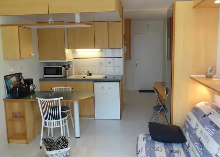 Studio, Terrasse, Piscine, Plage, Les Minimes